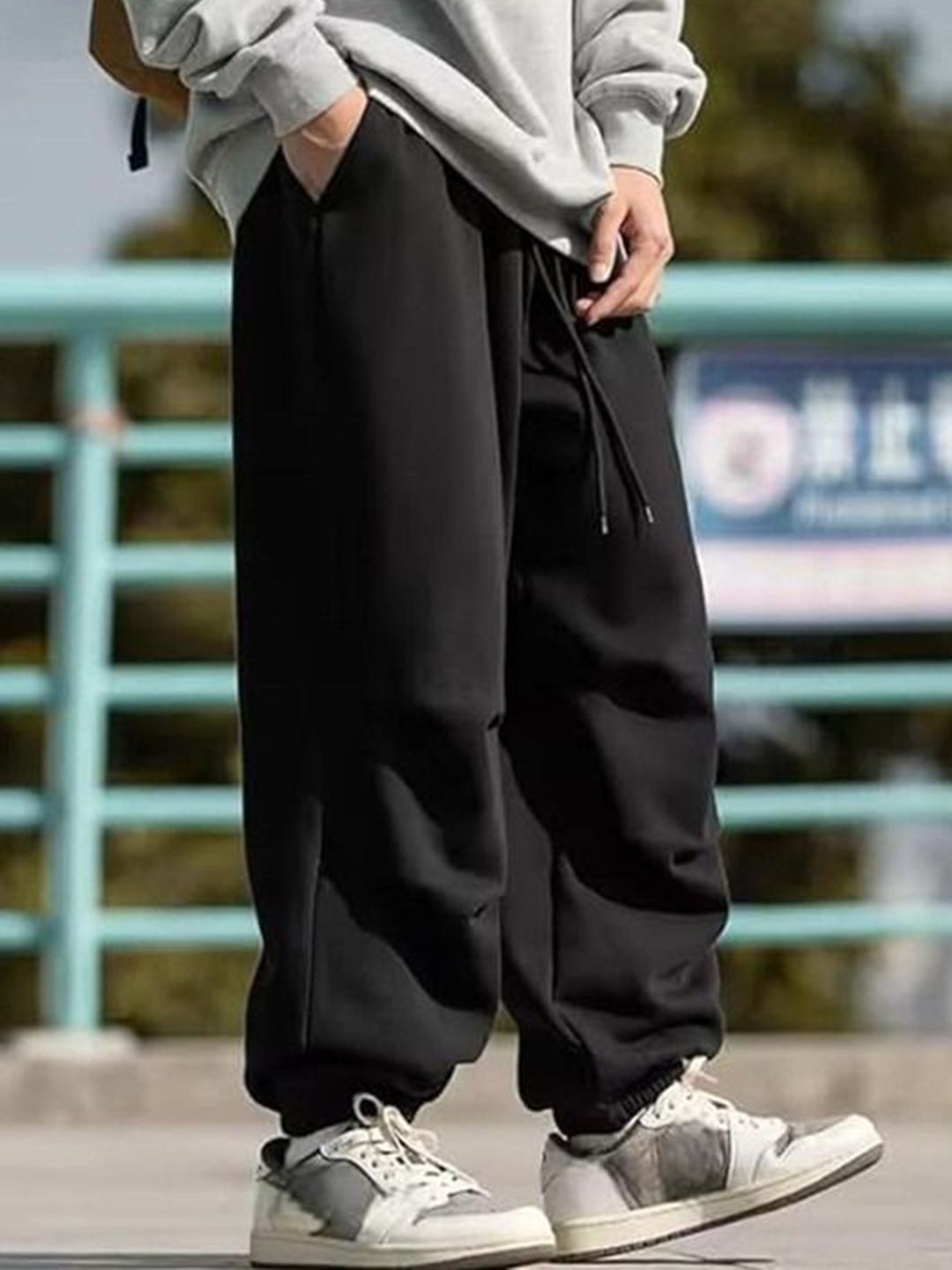 YOU FOREVER Men Cotton Baggy Mid Rise Joggers