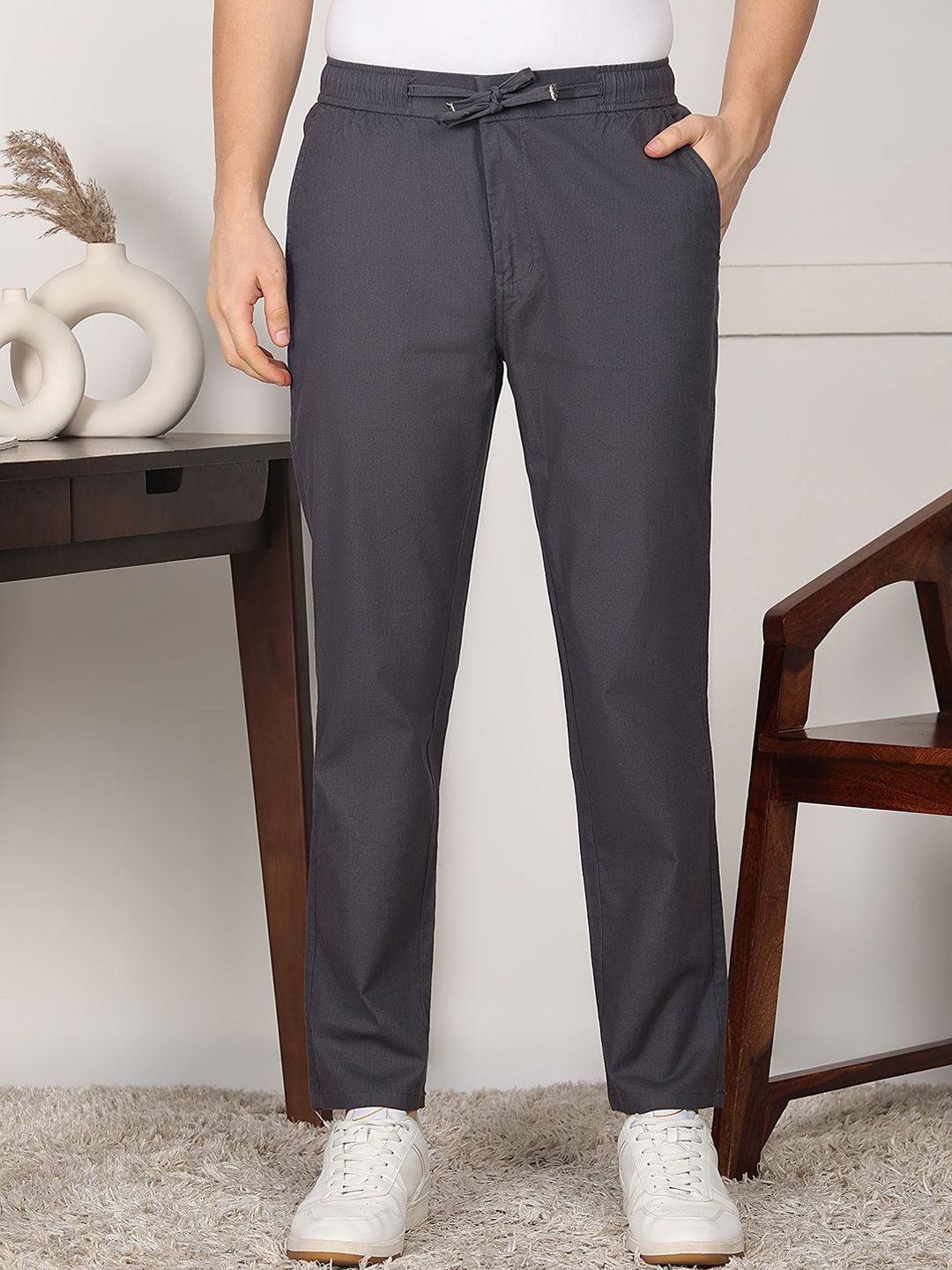 FUBAR Men Slim Fit Mid-Rise Regular Trousers