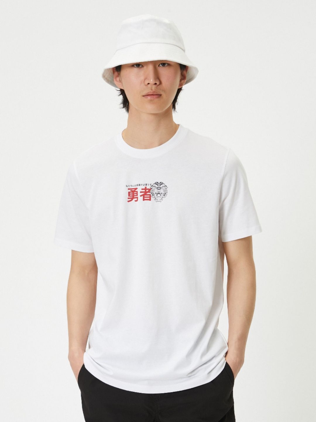 Koton Men Typography Applique T-shirt