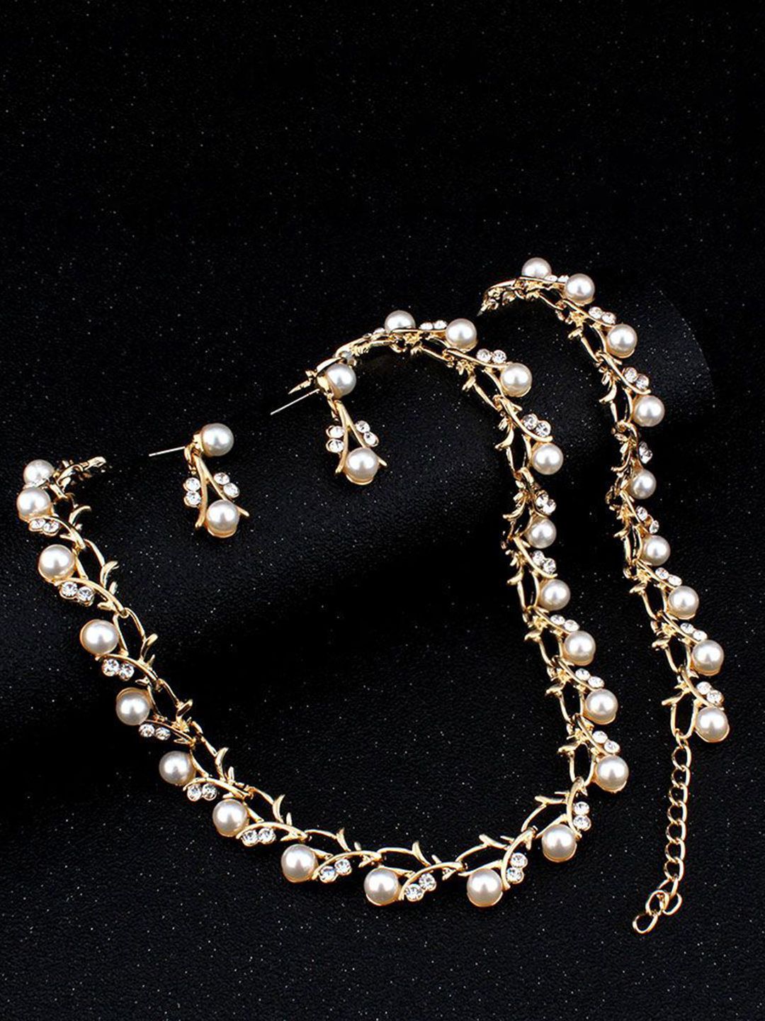 Shining Diva Fashion Gold-Plated Stone-Studded & Beaded Jewellery Set