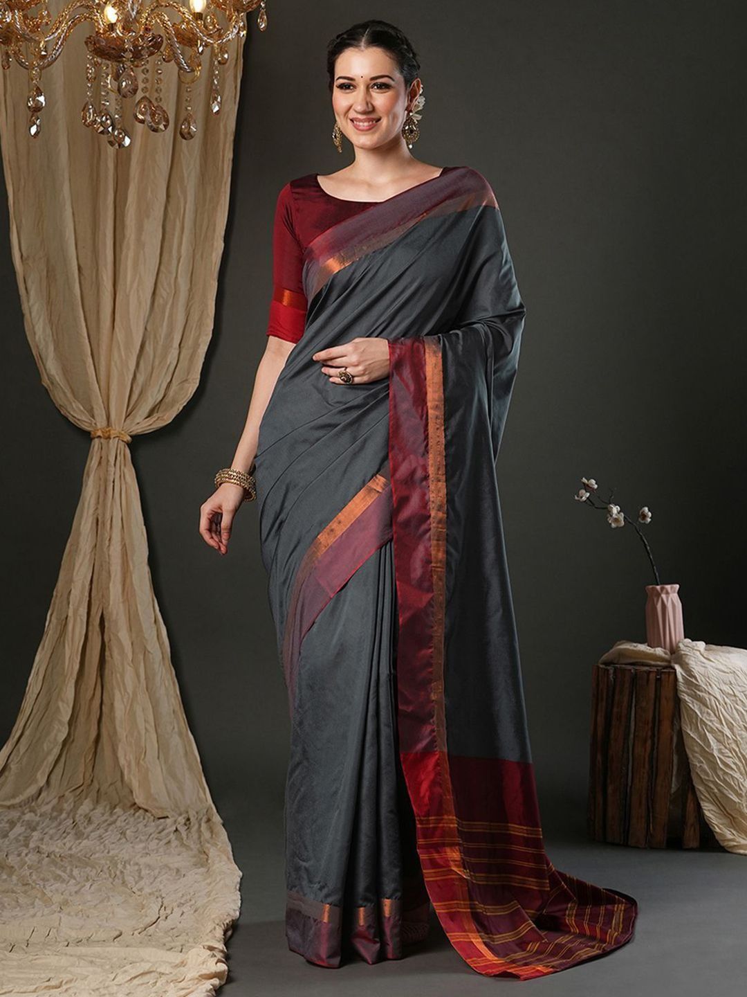 IndianRang Solid Zari Saree with Blouse Piece