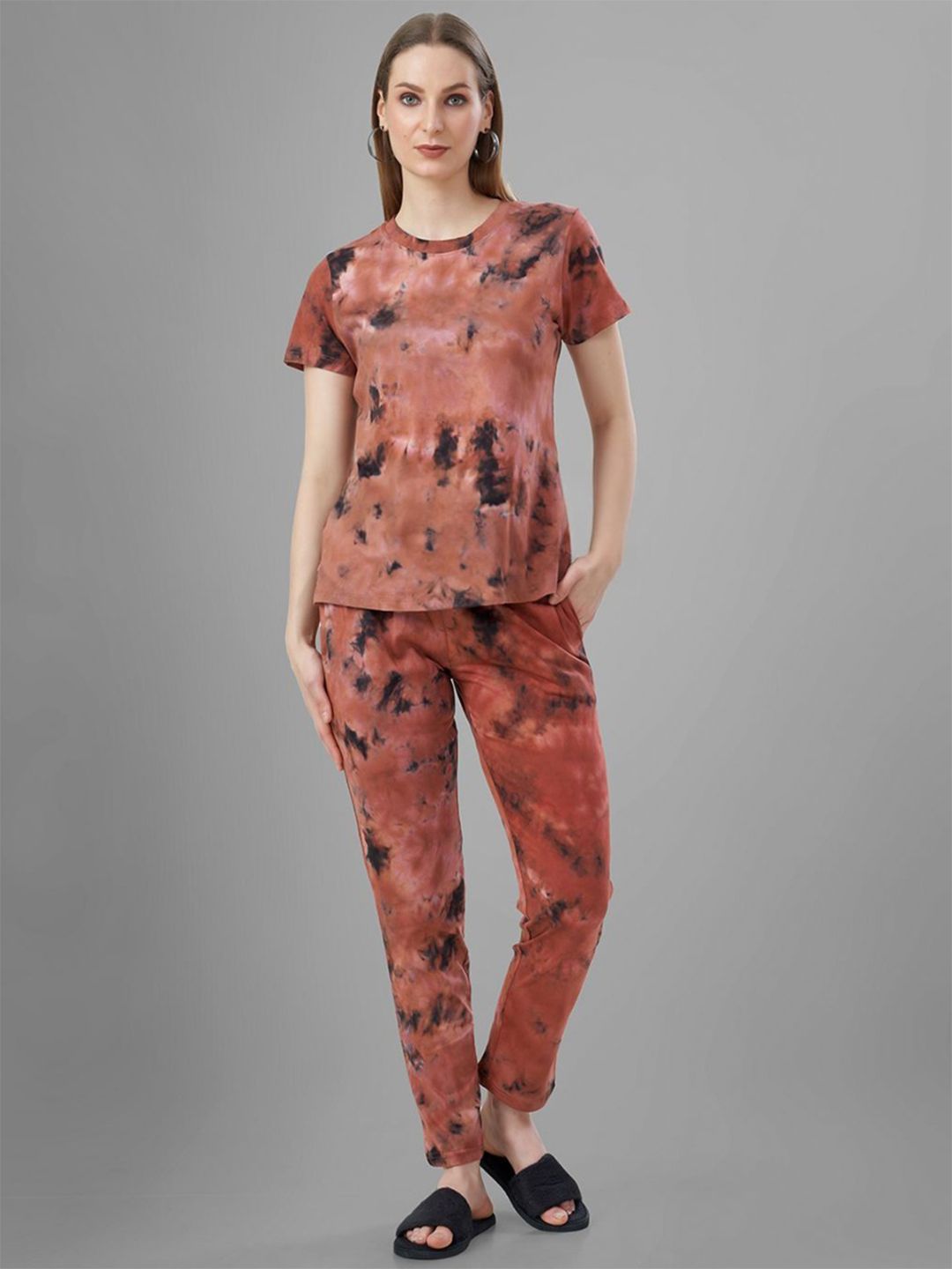 TITTLI Women Round Neck Tie and Dye Print Night suit