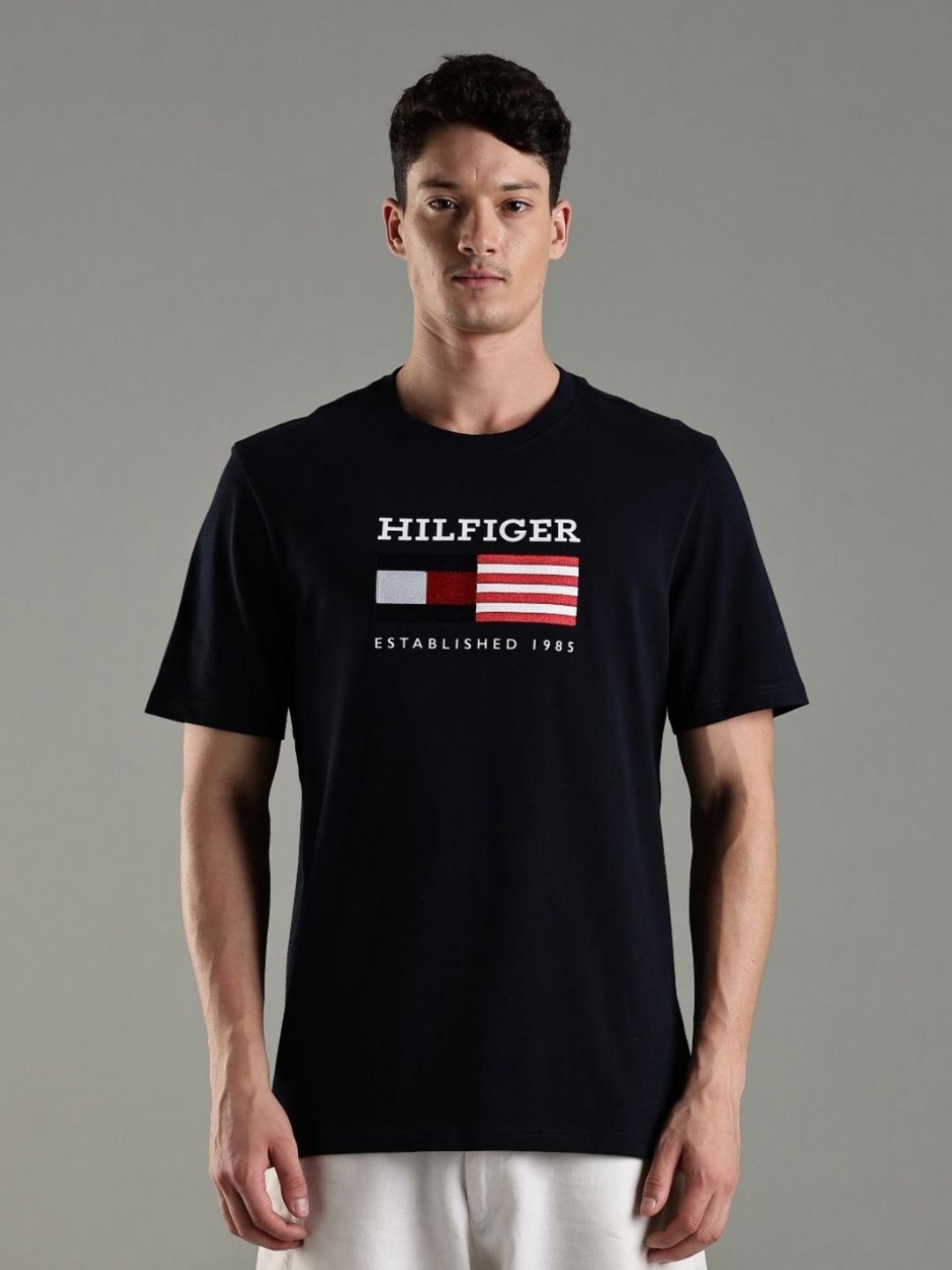 Tommy Hilfiger Europe Brand Logo Graphic Printed Round Neck T-shirt