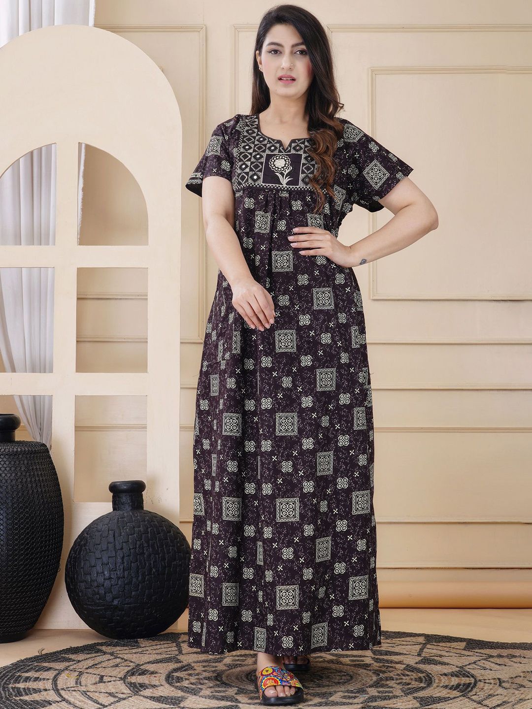 Serenita Women Printed Round Neck Pure Cotton Maxi Nightdress