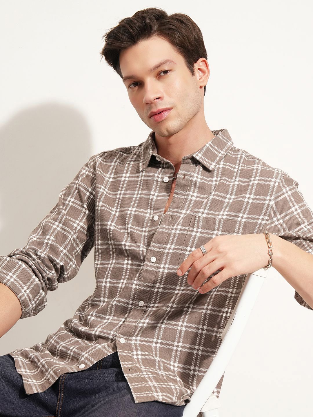 HIGHLANDER Men Slim Fit Checked Spread Collar Cotton Casual Shirt