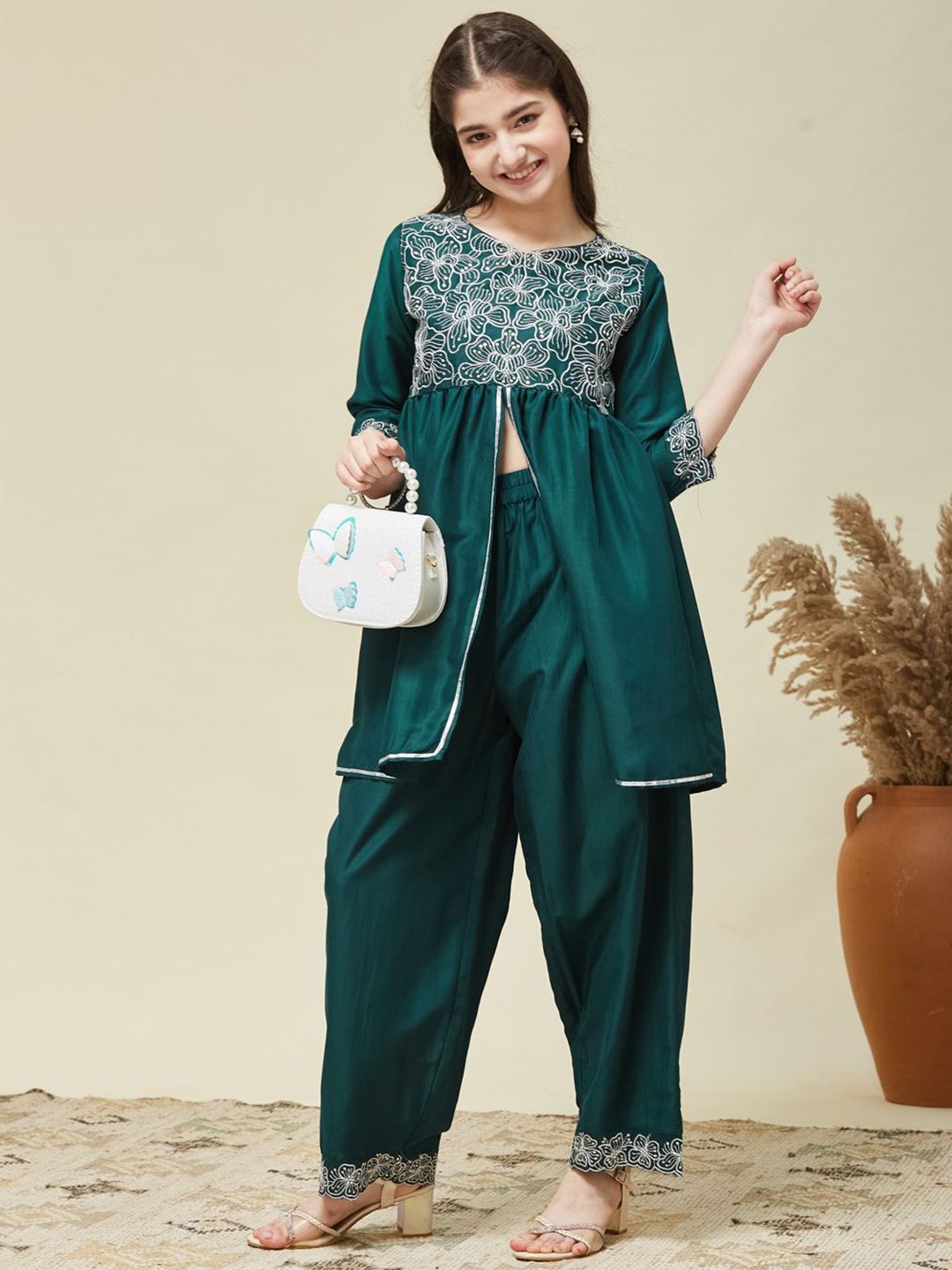 CurlyTales Girls Embroidered Peplum Kurta and Pant Set