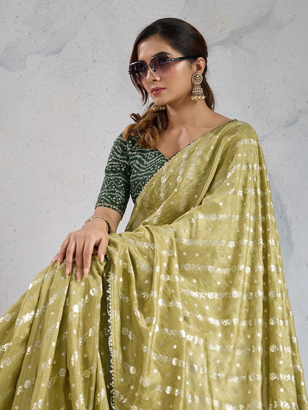 PBS PRINTS Leheriya Printed Gotta Patti Saree