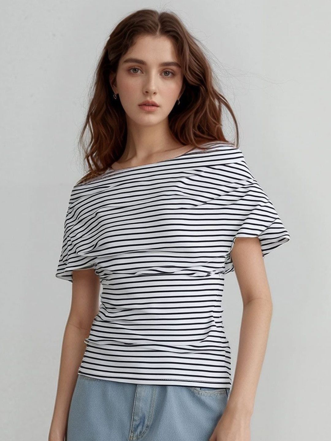 Outzidr Women Striped Batwing Sleeve Monochrome Fitted Top