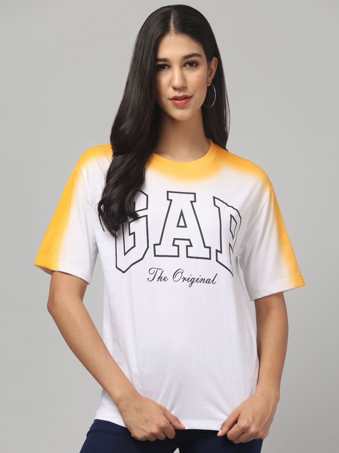 clobug Women Dyed Applique T-shirt