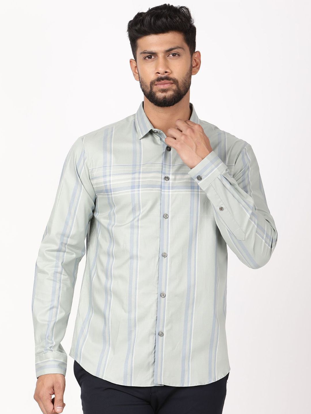 Indian Terrain Men Classic Slim Fit Checked Casual Shirt