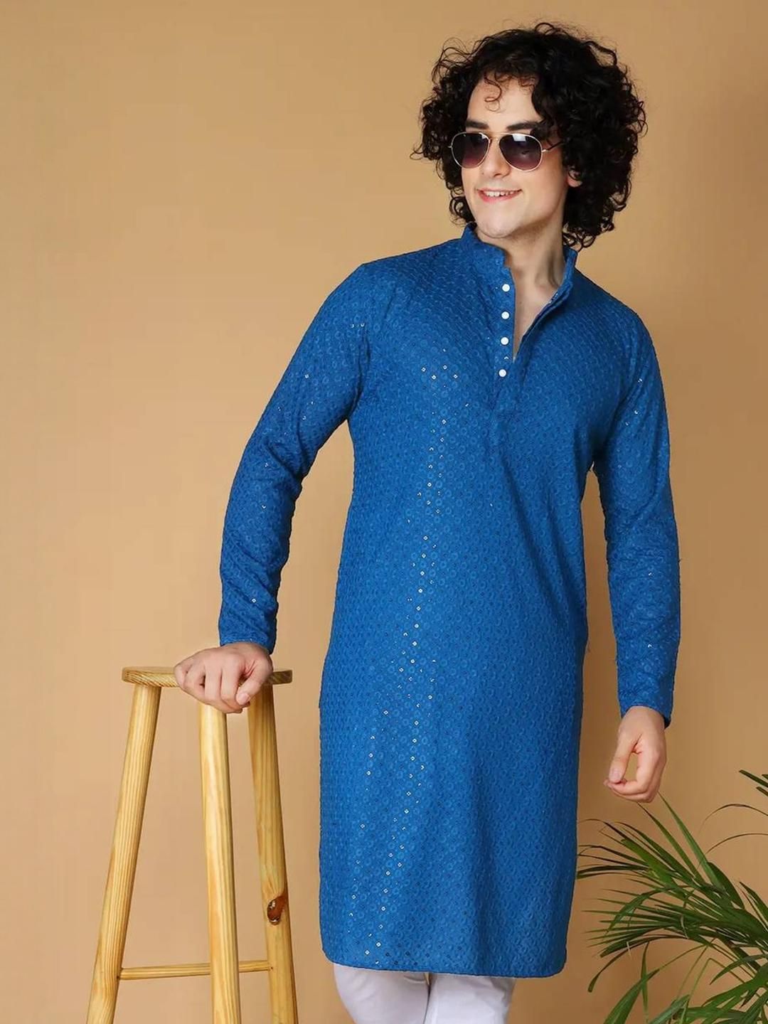 CHIRASVI Men Teal Kurtas