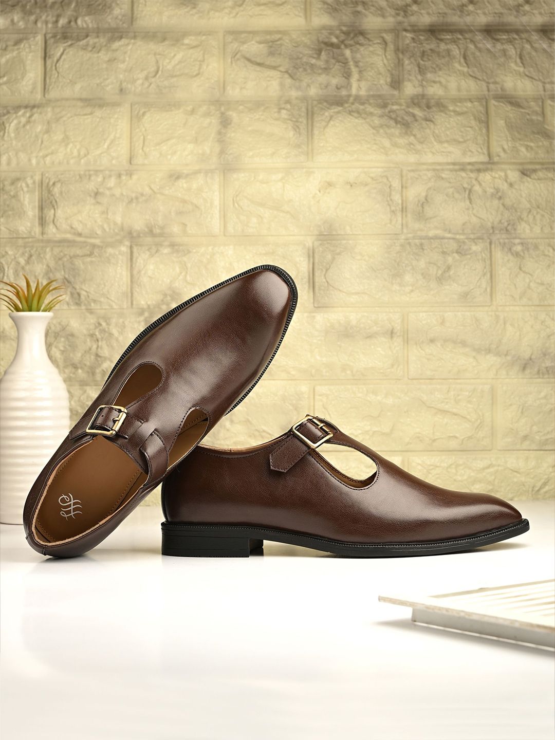 House Of Pataudi Men Casual Slip On Sandals