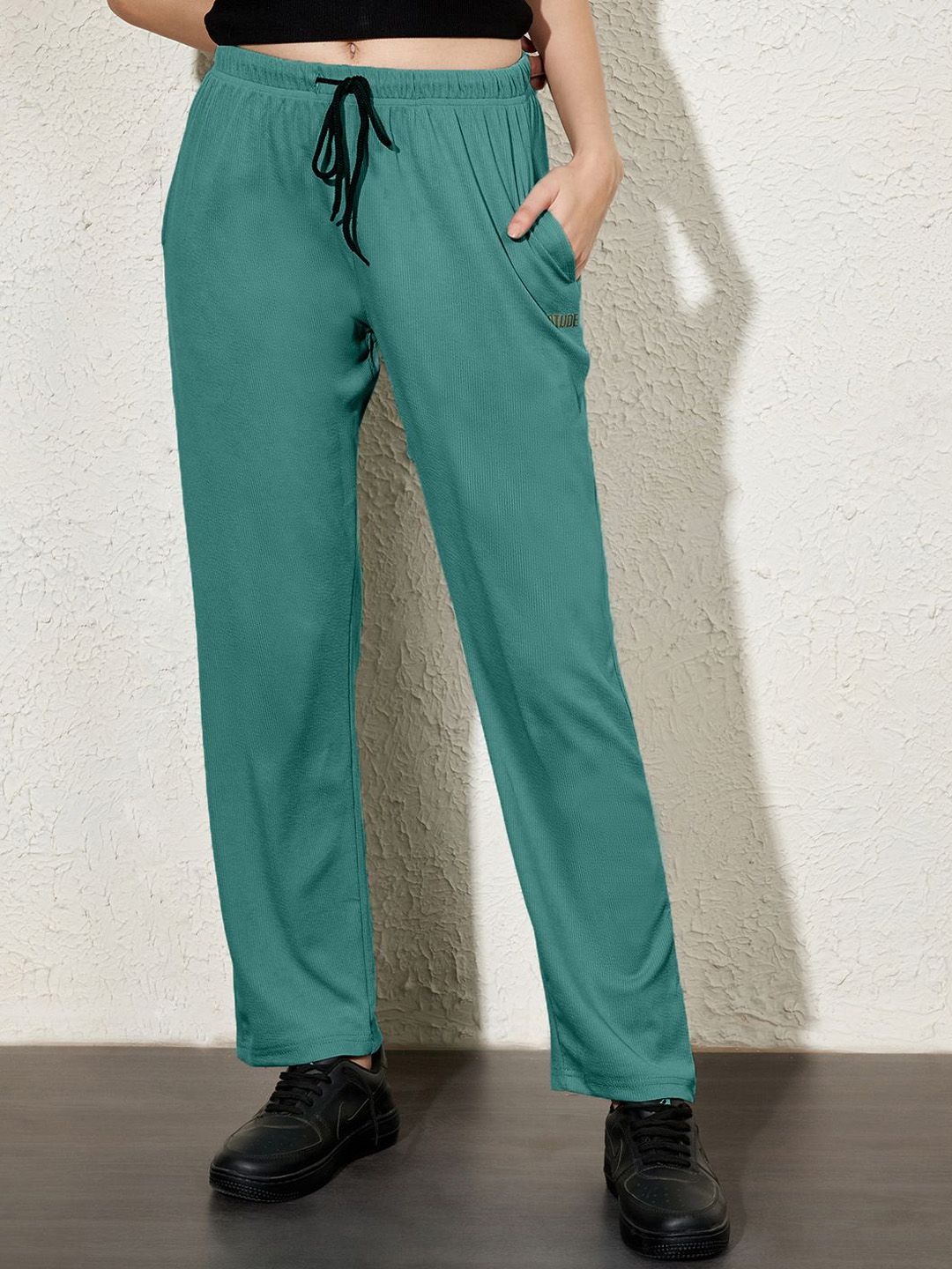 Leotude Women Mid-Rise Relaxed-Fit Trackpants