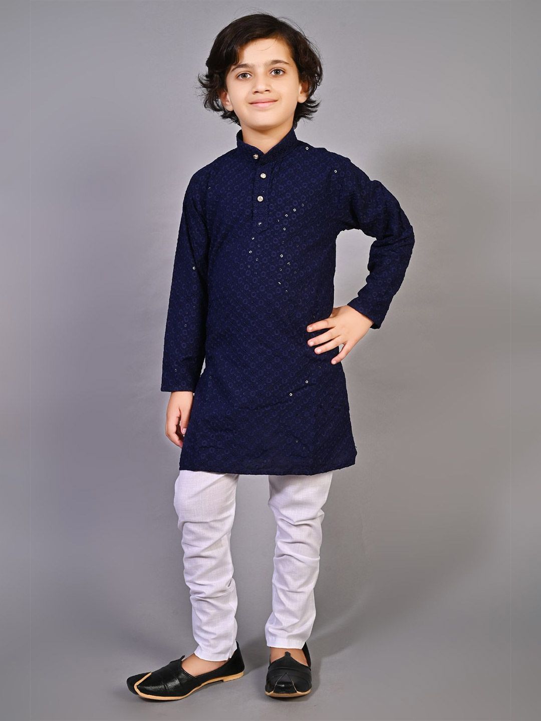 VALUE CREATION Boys Embroidered Mandarin Collar Neck Kurta With Pyjamas
