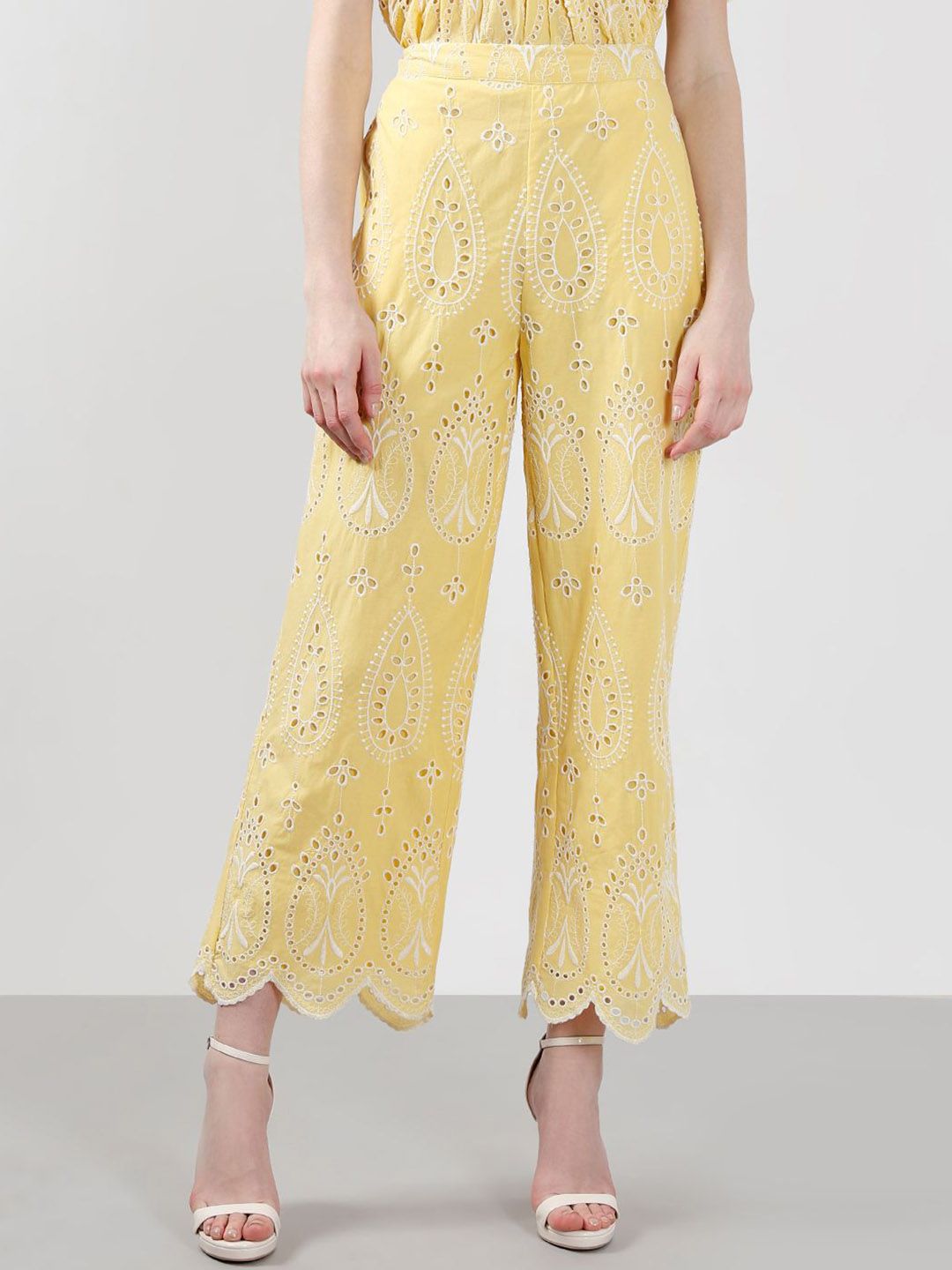 Vero Moda Women Ethnic Motifs Embroidered Straight Fit High-Rise Pleated Regular Trousers