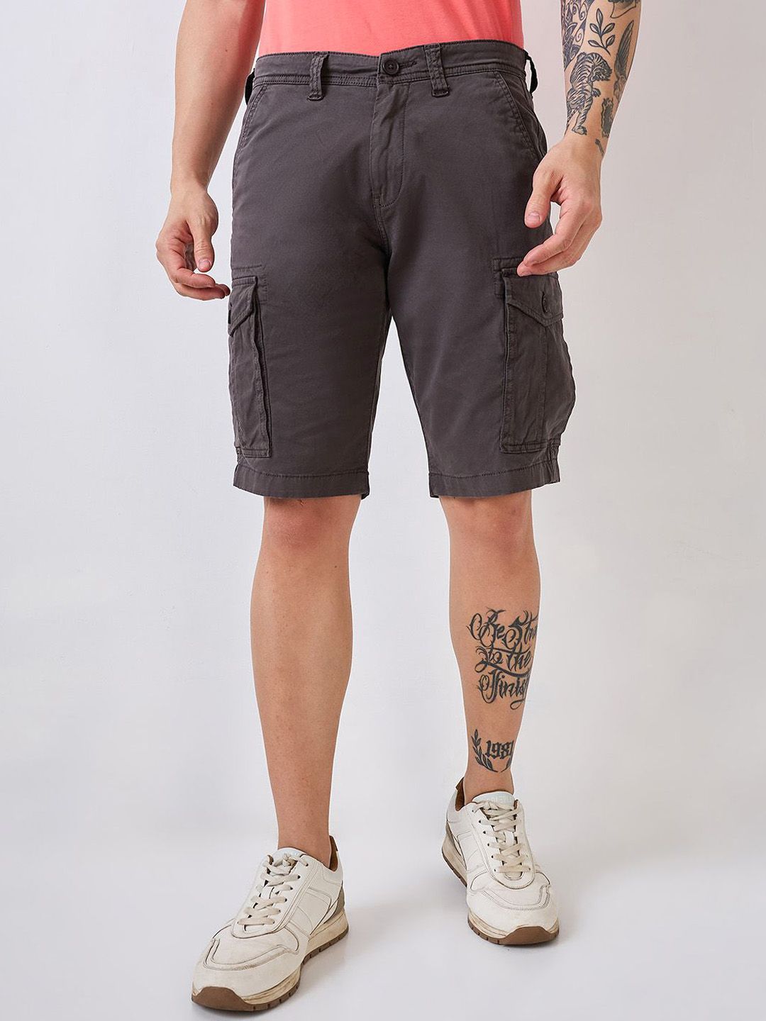 SPYKAR Men Cargo Mid-Rise Shorts