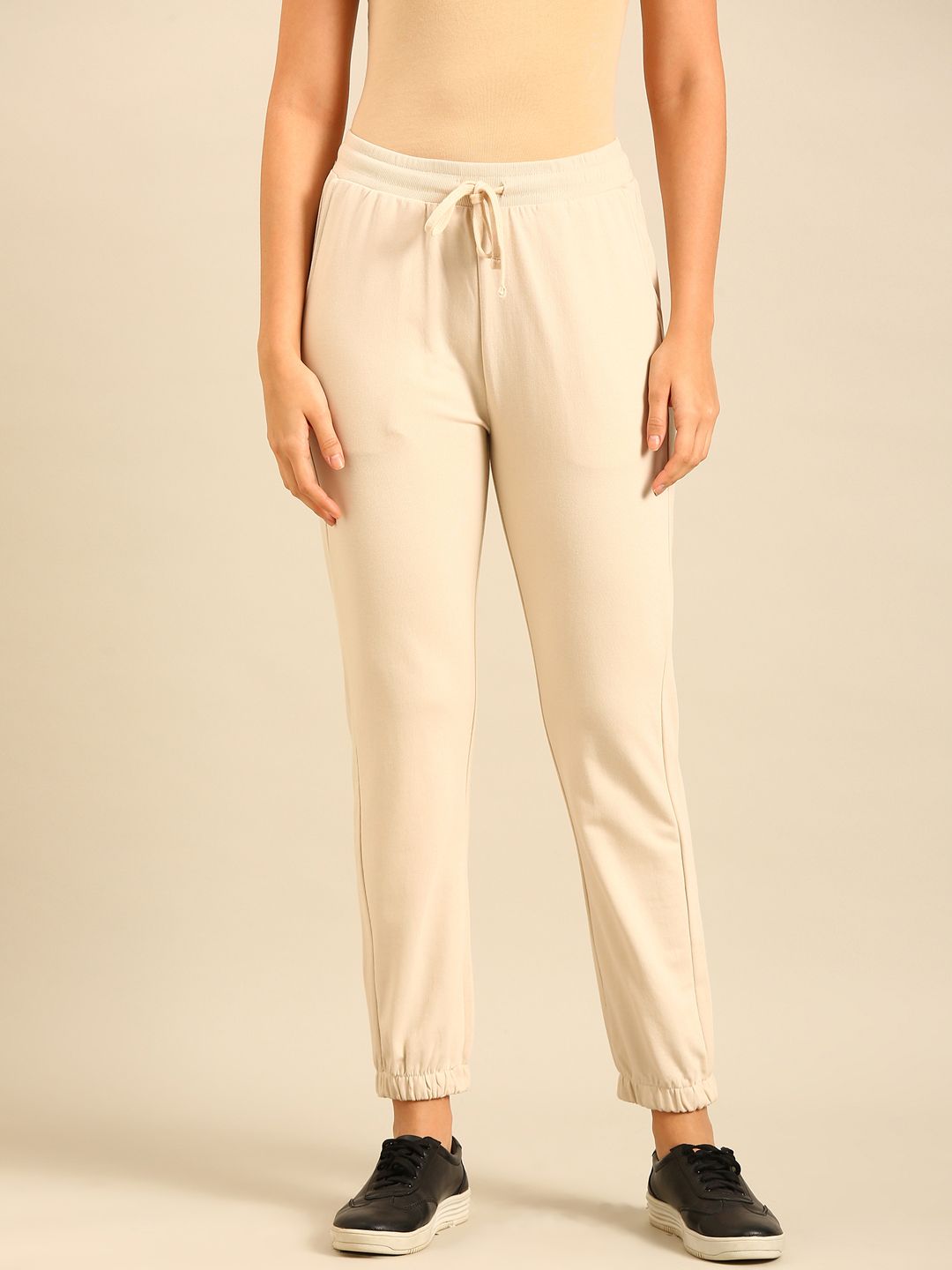 De Moza Women Cotton Relaxed Fit Joggers Trouser