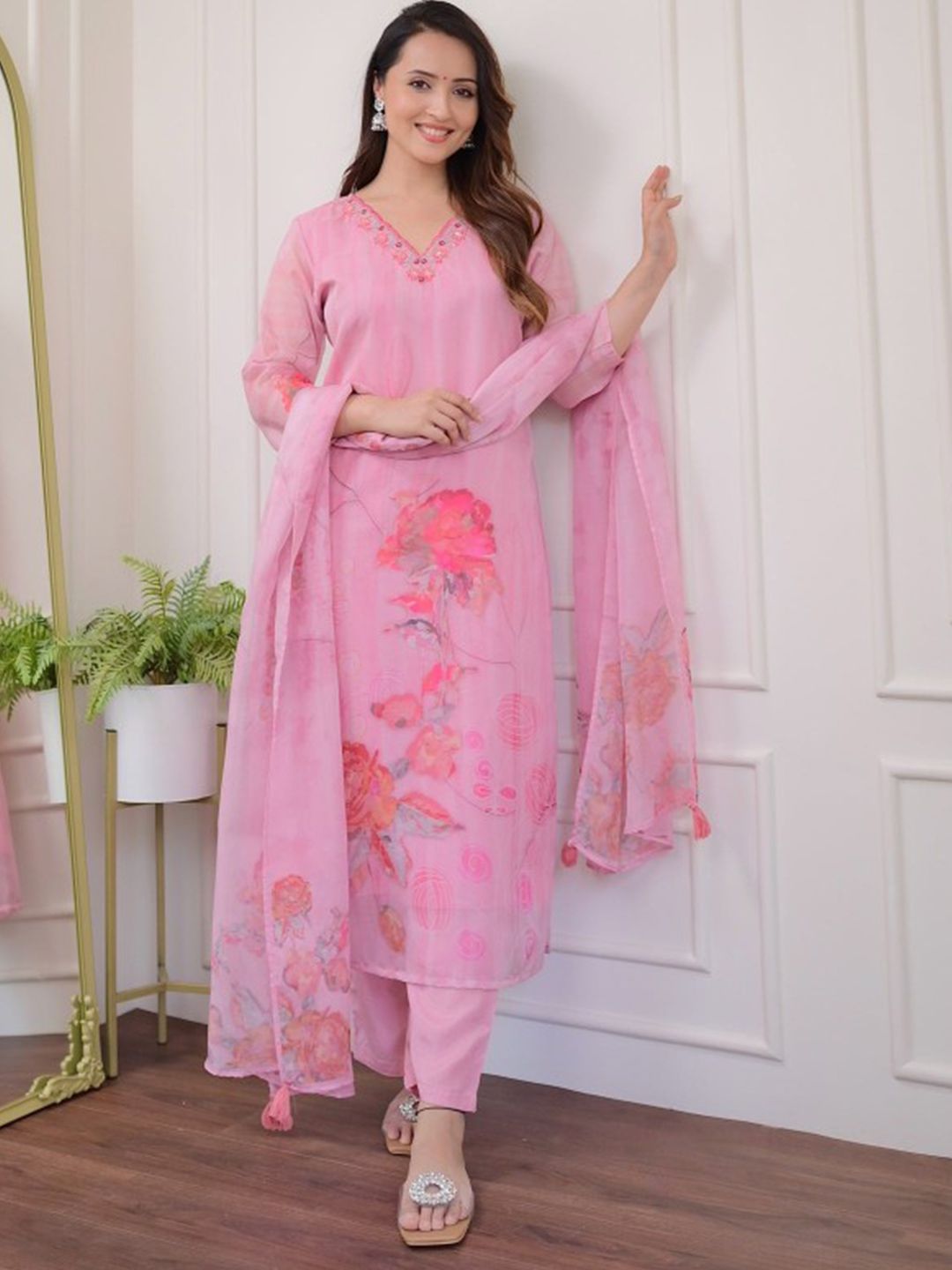 Growdamy Floral Embroidered Thread Work Organza Straight Kurta With Trouser And Dupatta