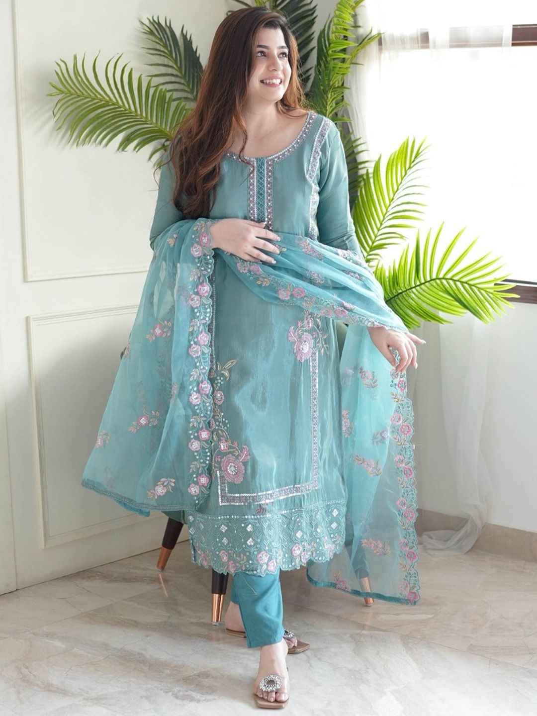 Fashion Basket Floral Embroidered Sequinned Chinon Straight Kurta With Trousers & Dupatta