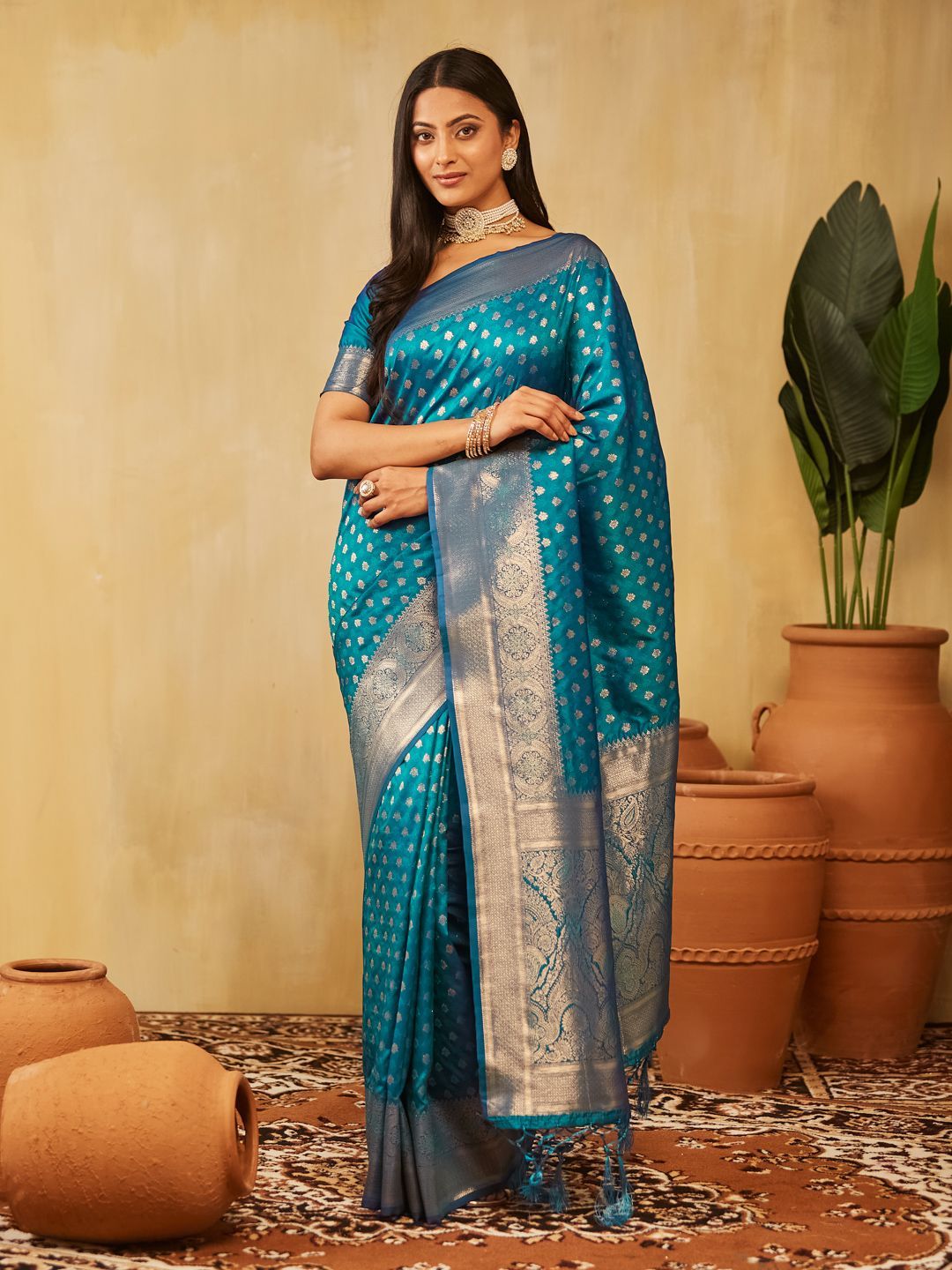 kasee Woven Design Ethnic Motifs Zari Banarasi Saree