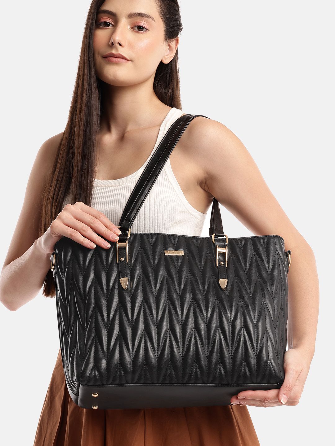 DressBerry Structured Quilted Shoulder Bag
