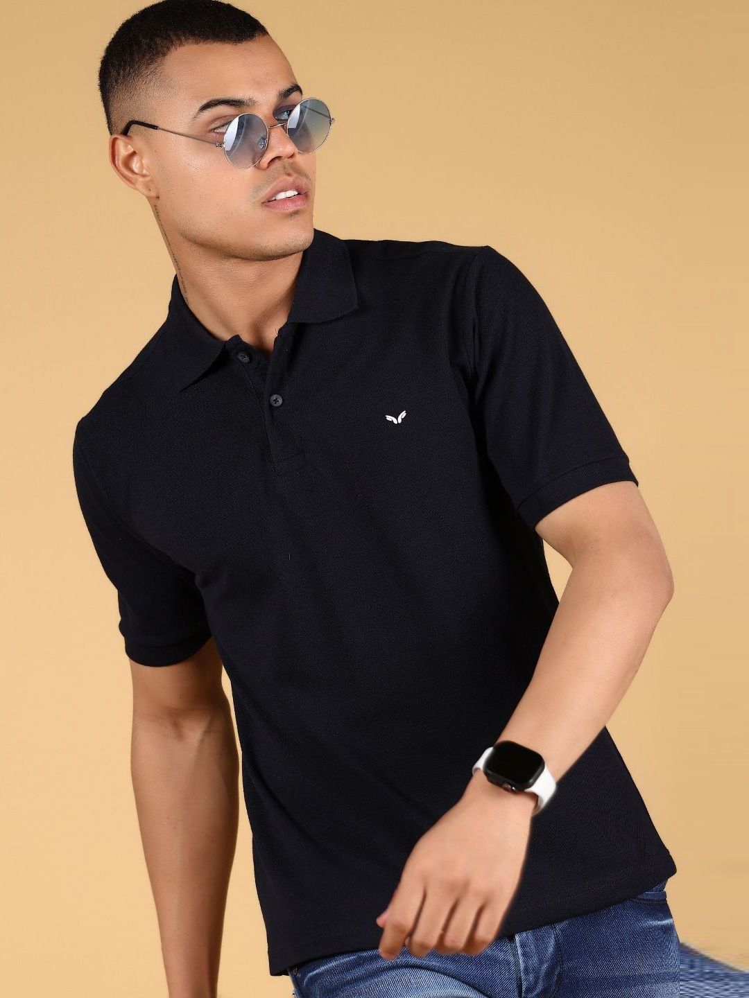 V-Mart Men Solid Polo Collar Cotton T-shirt