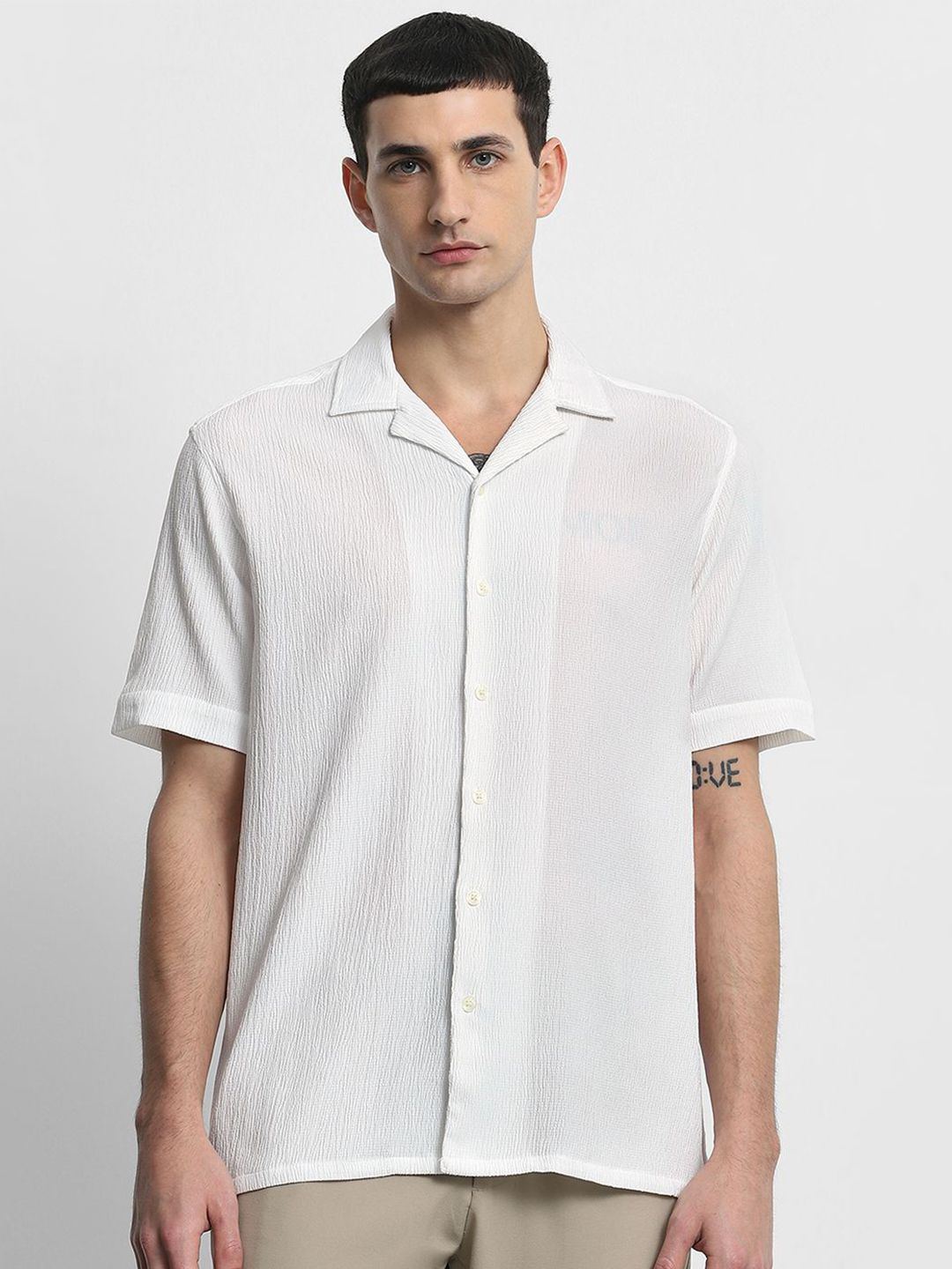 Mufti Men Relaxed Fit Textured Cuban Collar Casual Shirt