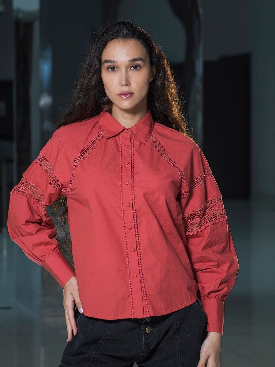 Virgio Women Pure Cotton Shirt With Lace Detail Blouson Fit