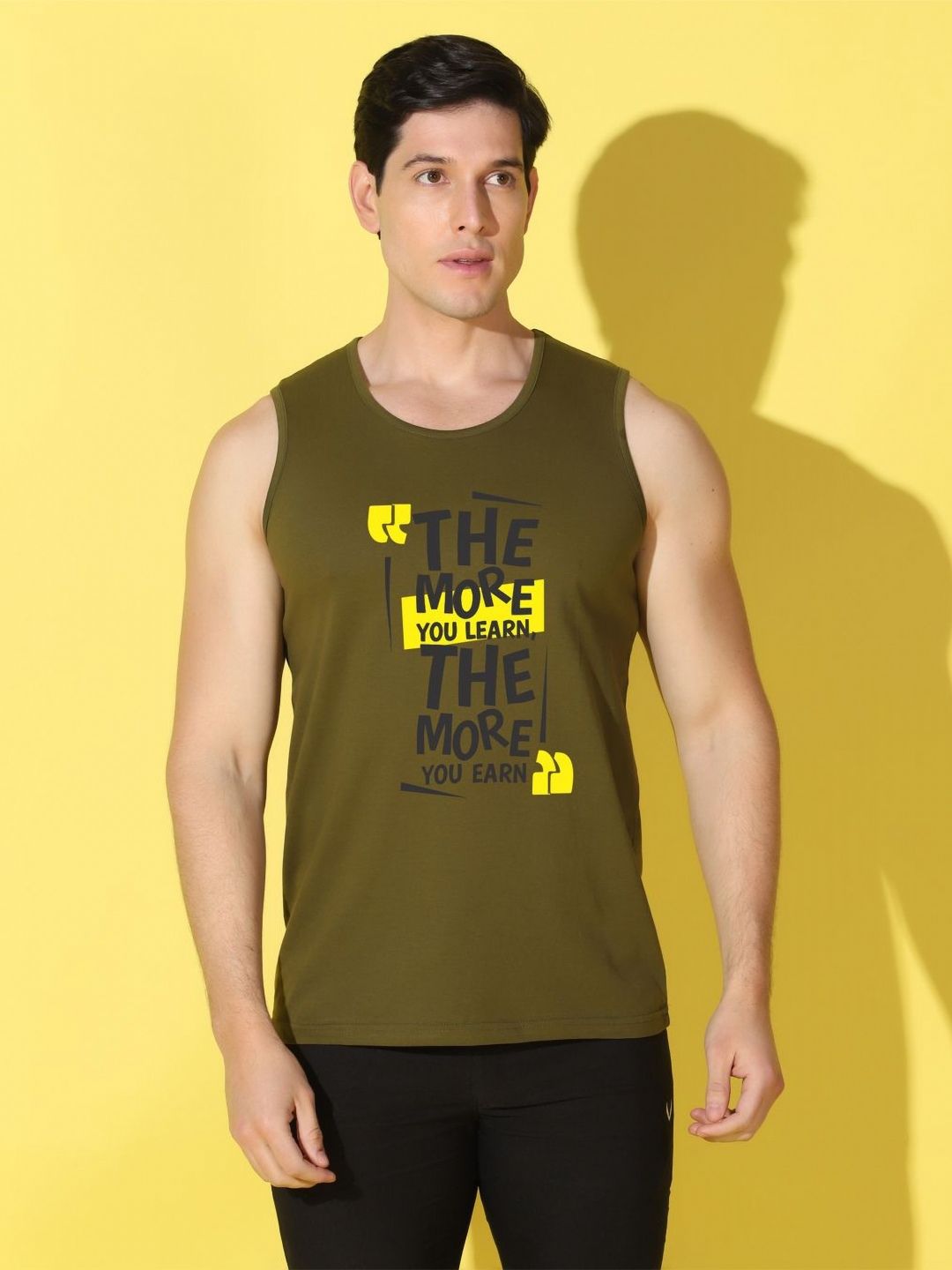 WOOSTRO Men Typography Printed Raw Edge Slim Fit T-shirt