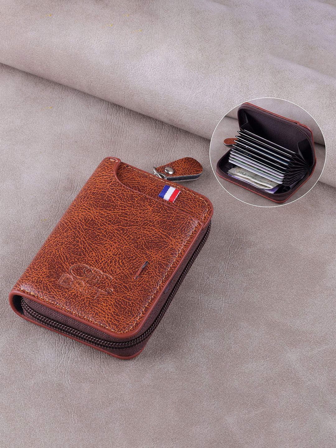 WATCHSTAR Men Zip Detail Leather Card Holder