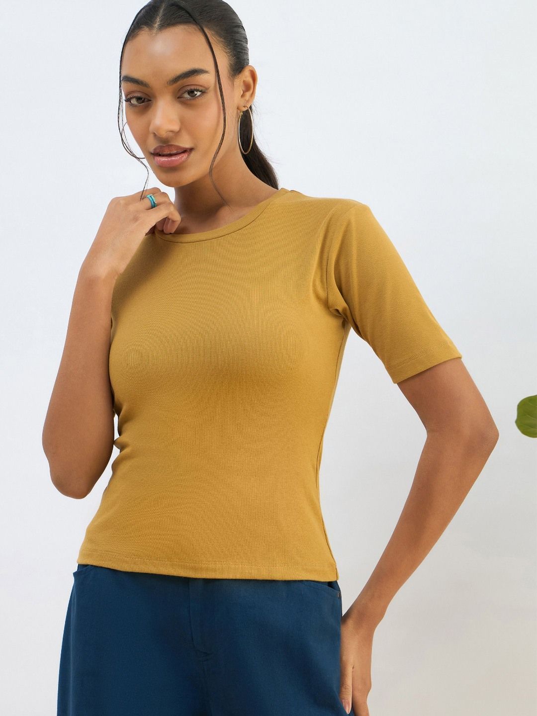 SASSAFRAS BASICS Women Slim Fit T-shirt