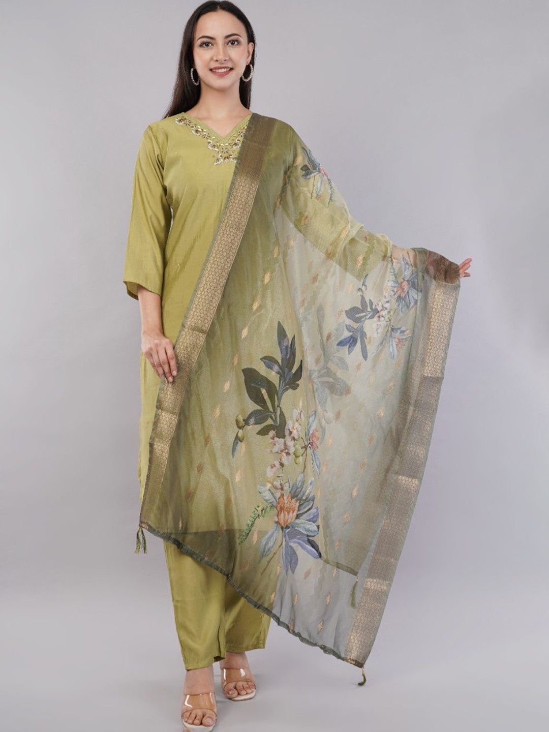 JIDI FASHION Embroidered Kurta & Trouser With Dupatta