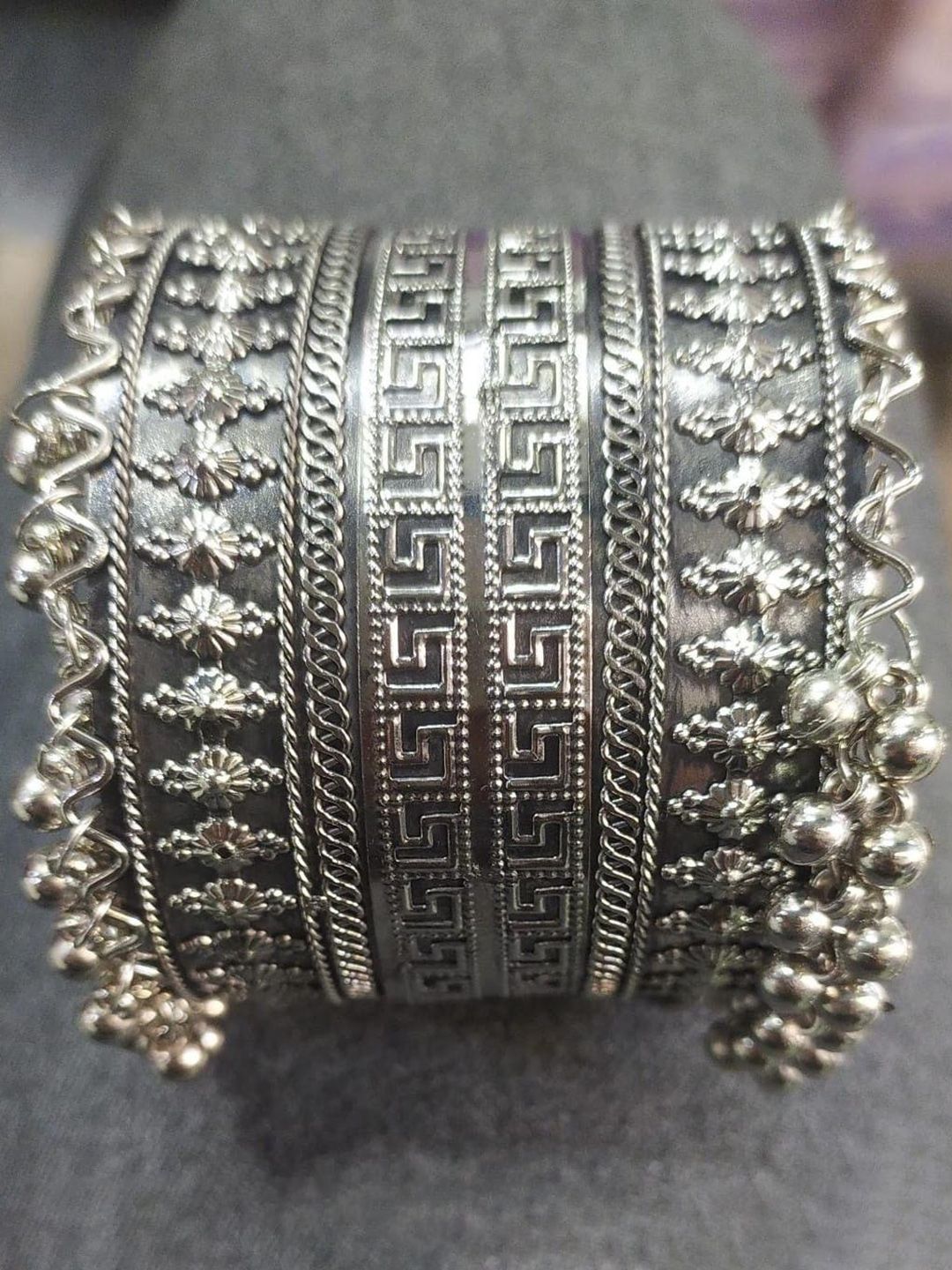 Sangria Oxidised Beaded Bangle