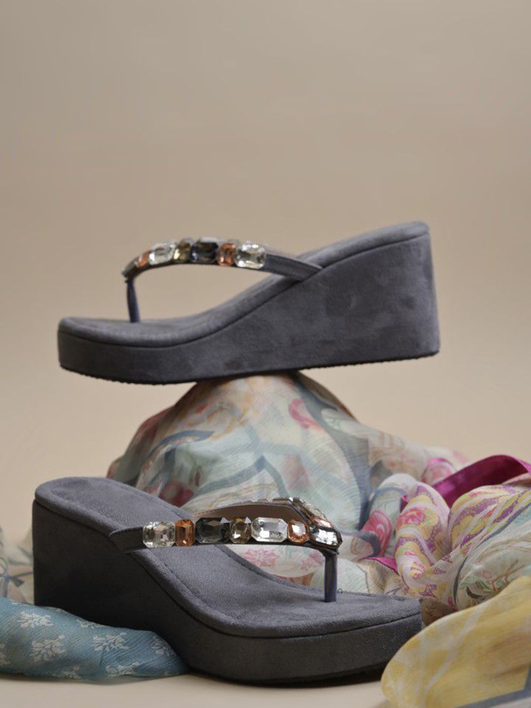 Froh Feet Women Solid Wedge Heel Sandals with Ethnic - Embellished