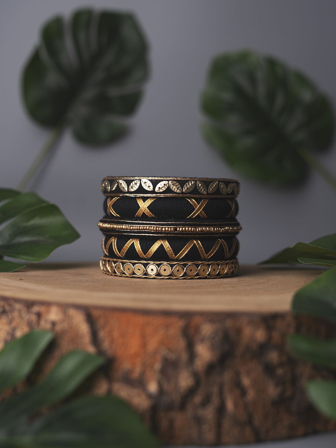 Buy Taasha Craft Set Of 5 Threads Bangles -  - Accessories for Women