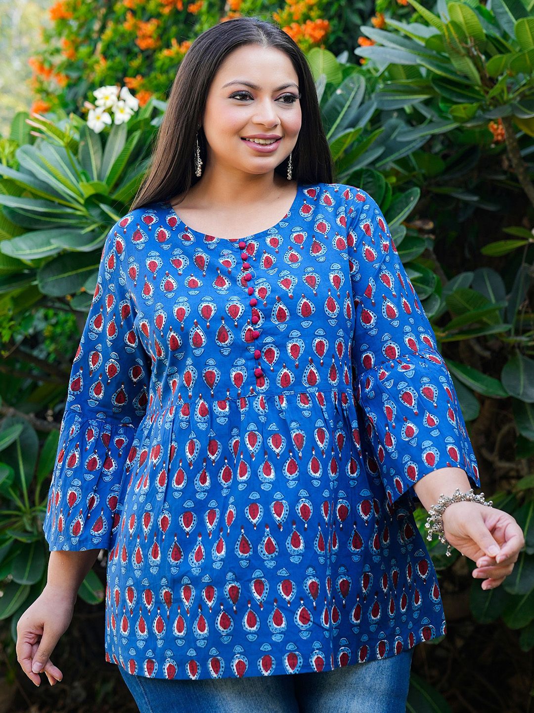 YASH GALLERY Women Geometric Print Bell Sleeve Cotton Top