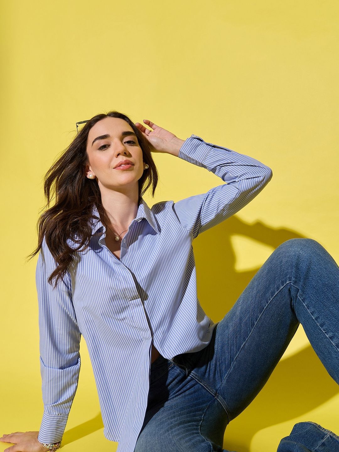 QIOA Striped Spread Collar Long Sleeves Standard Casual Shirt