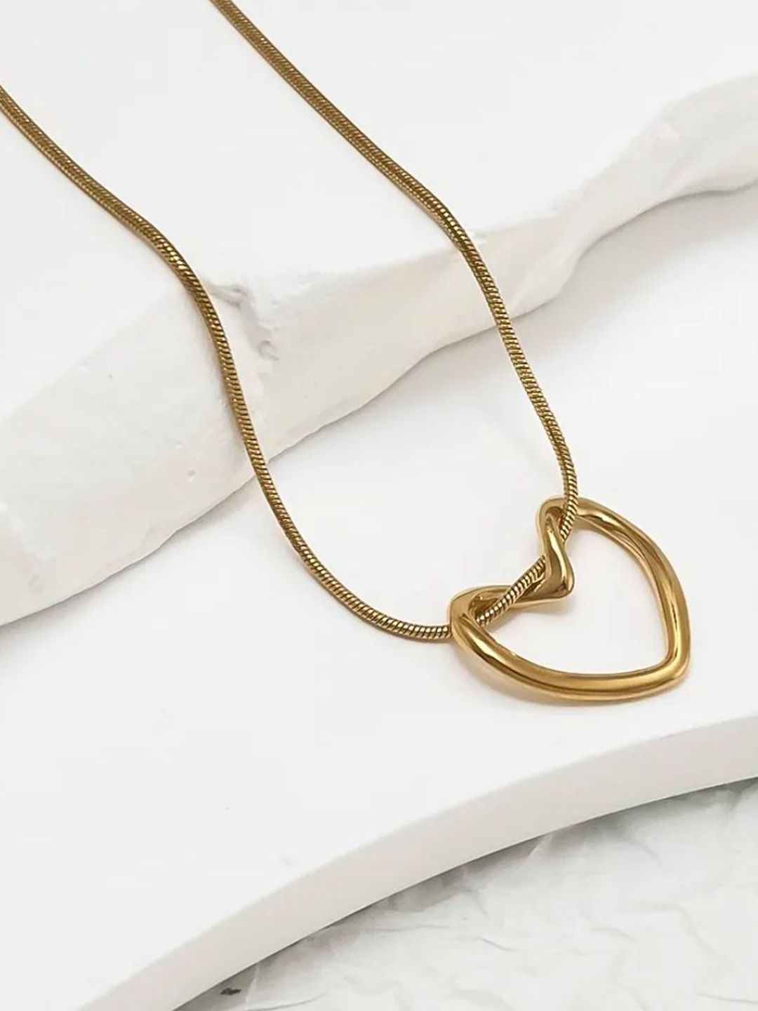 Estailo fashion Gold-Plated Antique Necklace