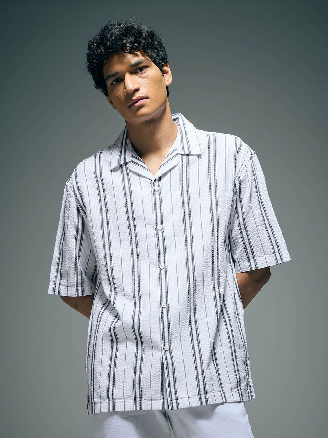 Flying Machine Men Oversized Fit Vertical Striped Cuban Collar Cotton Casual Shirt