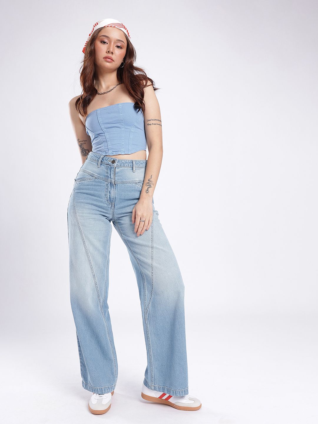 Women Paneling Wide Leg High-Rise Light Fade Jeans 8
