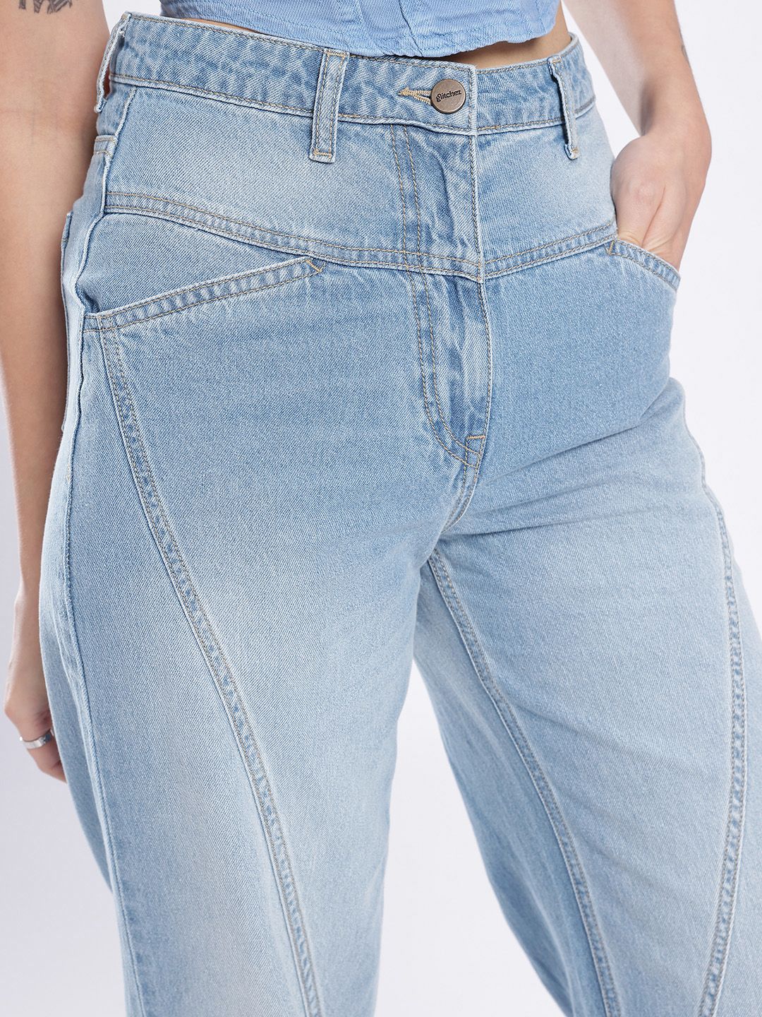 Women Paneling Wide Leg High-Rise Light Fade Jeans 3