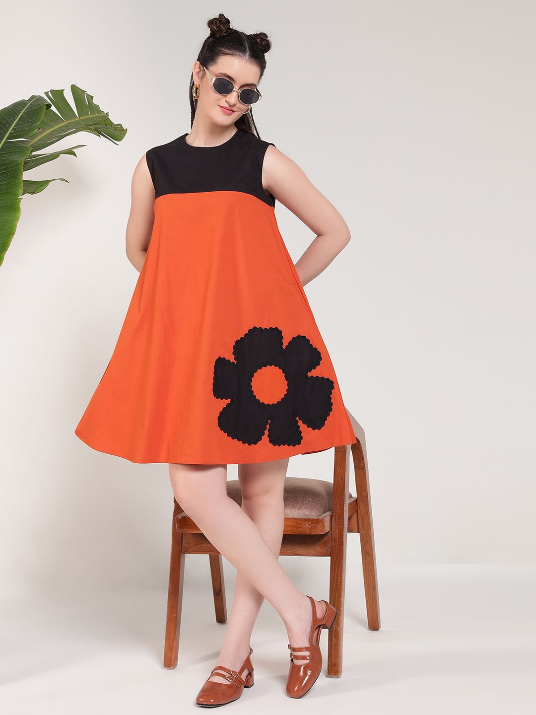 Vibes by Deebaco  Women Colourblocked Embroidered Patch Work Sleeveless Cotton A-Line Dress