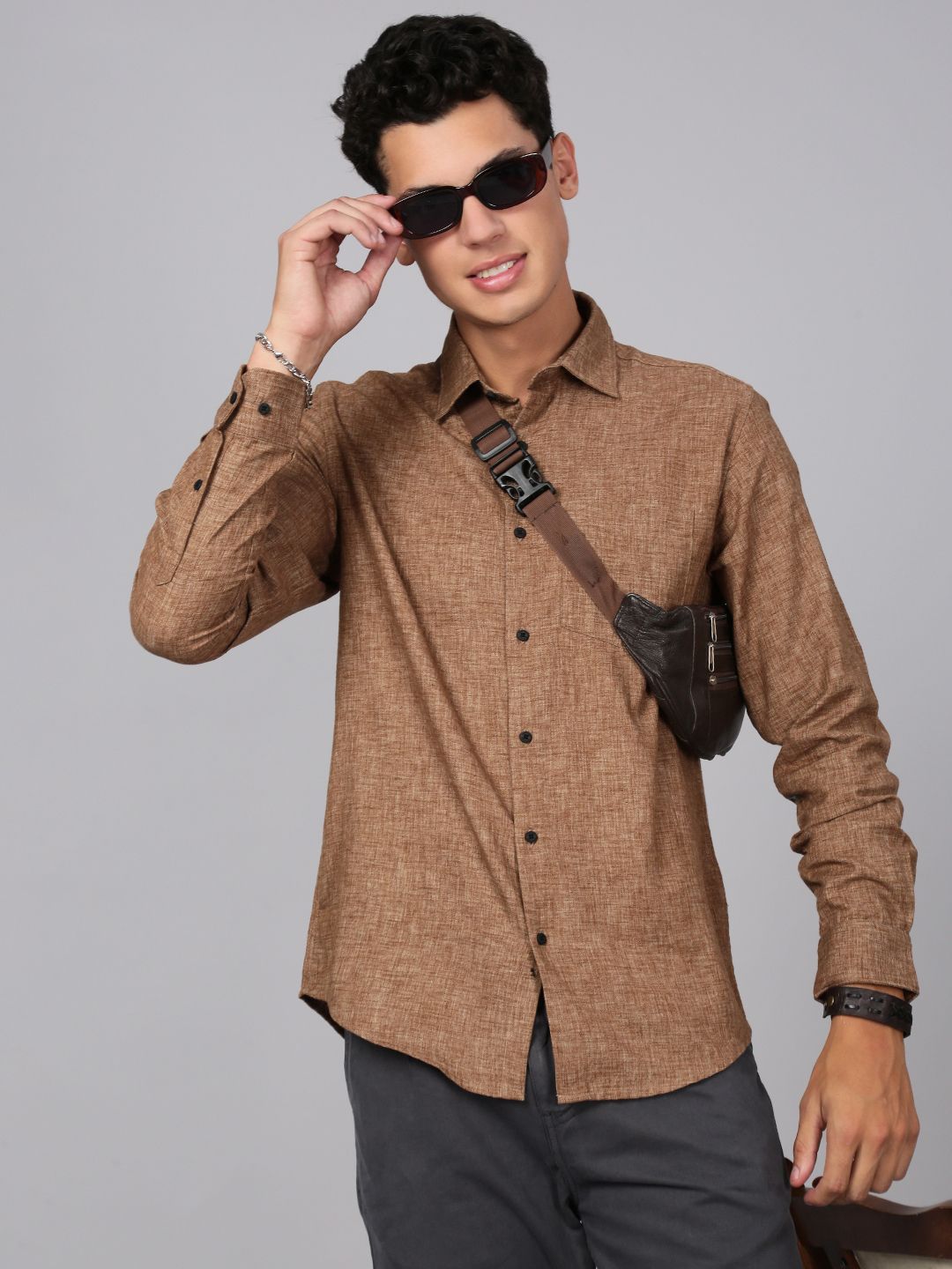 Bene Kleed Men Regular Fit Spread Collar Casual Shirt