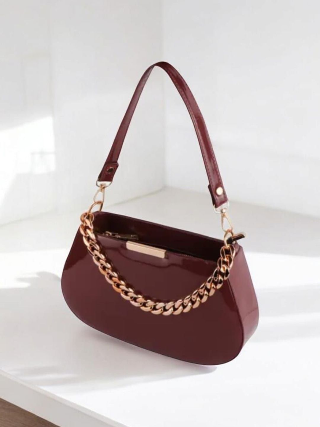 AAIFA Women Solid Structured Shoulder Bag