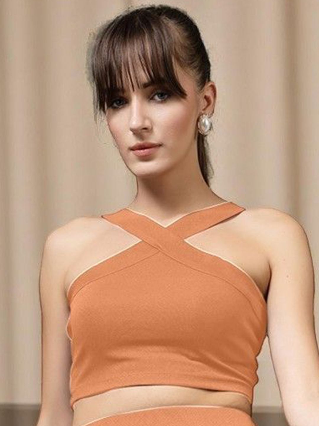 OOMPH! FACTOR Women Fitted Crop Top