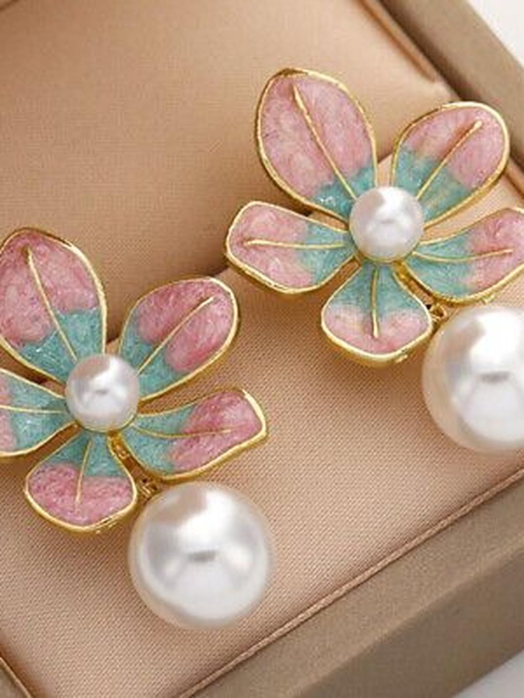 LAKSHYA COLLECTIONS Contemporary Studs Earrings