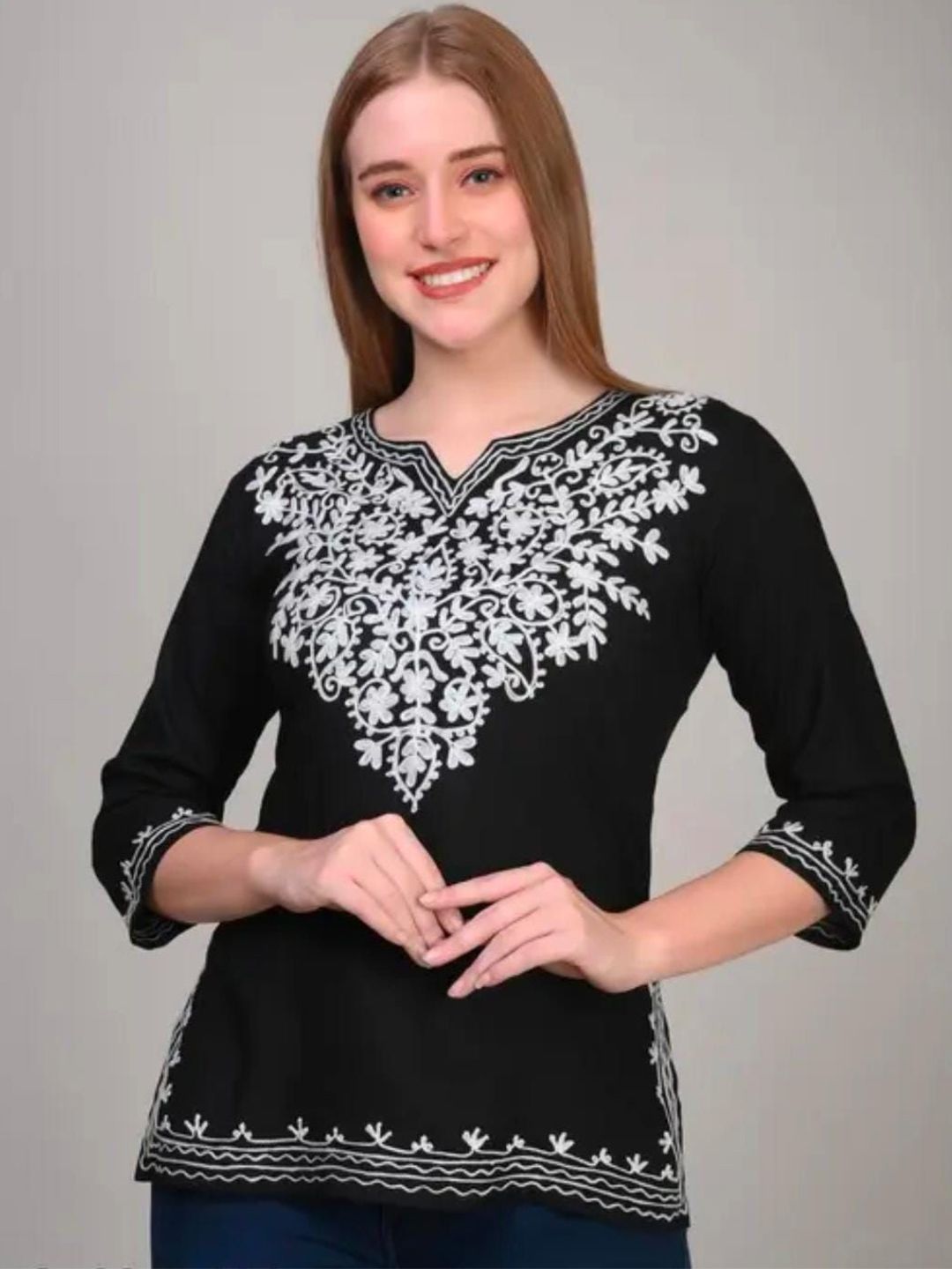 CROWN KING Floral Embroidered Thread Work Kurti