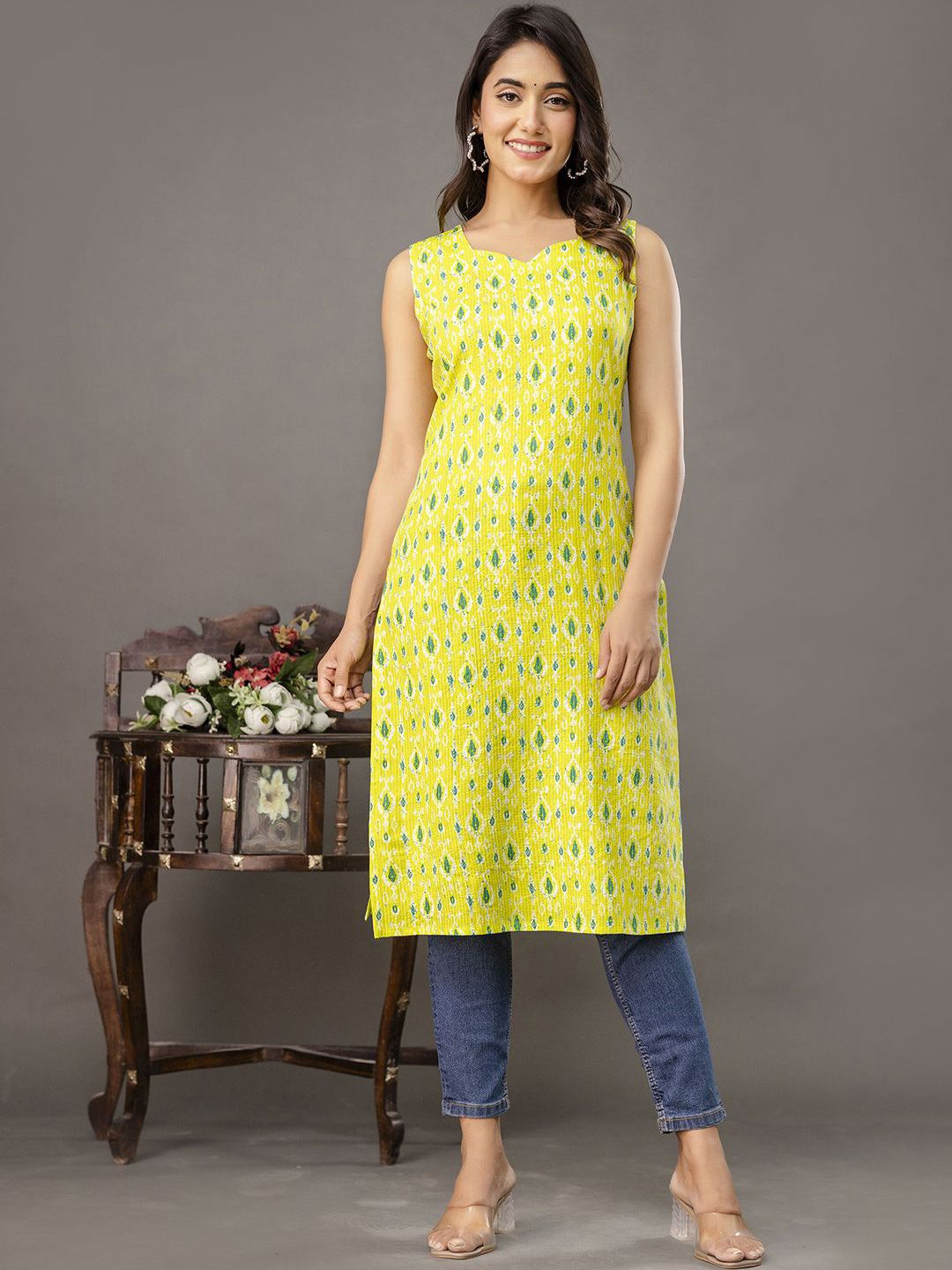 Nayo Women Geometric Printed Indie Prints Kurta