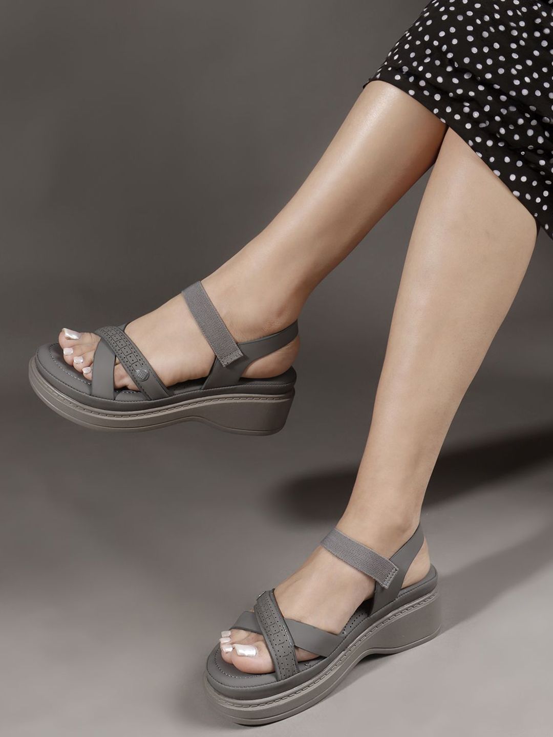 Kliev Paris Women Open Toes Comfort Heels Sandals