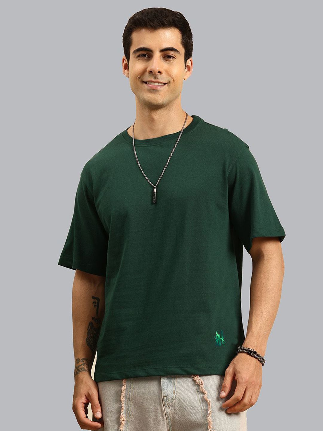 THE BEETEL HOUSE Men Solid Oversized T-shirt